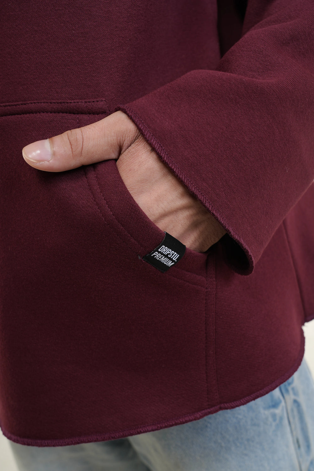 ESSENTIAL CROPPED HOOD - WINE